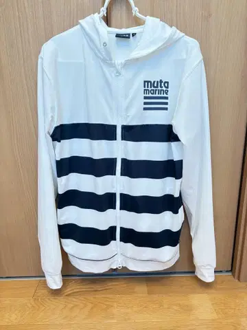 muta 무타 마린 래쉬가드 후드티