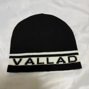VALLAD STUDIO 비니 CAP BLK/WHT