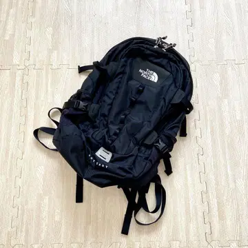 [새상품급] THE NORTH FACE HOT SHOT 백팩 블랙
