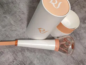 RedVelvet 공식 응원봉 가격 협상 가능합니다.