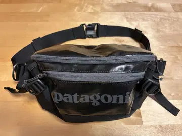 patagonia 바디백 블랙