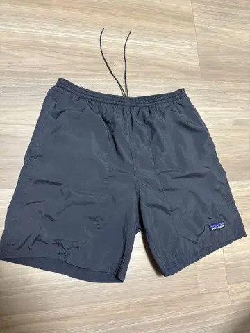 patagonia 배기즈 라이트 M 사이즈 블랙