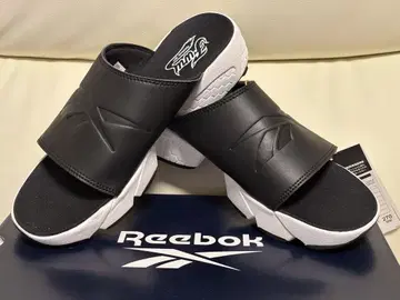 Reebok 퓨리 슬라이드 / FURY SLIDE 블랙/화이트