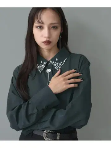 HARE 에리 비쥬 셔츠 그린