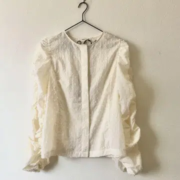 IENA 2024 AW 새상품 도트 타프타 셔링 블라우스