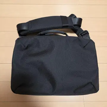 ERGOFINITE THE TOKYO TECHPACK SLING