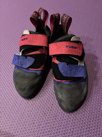 LA SPORTIVA 클라이밍 신발 36 1/2