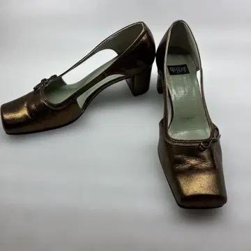쿠사야히코 펌프스 브론즈 컬러 23cm 일본제