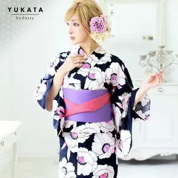 새상품 유카타 블랙 베이스에 모란 패턴 [하자 있음]