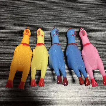 소리치는 깜짝 치킨 5개