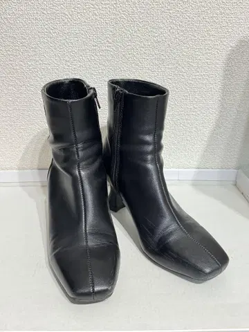 SLY 스퀘어 토 부츠 S
