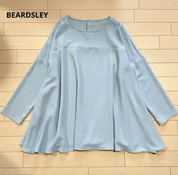 새상품급 / BEARDSLEY 비어즐리 플레어 블라우스 튜닉 A라인