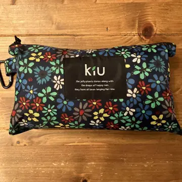 kiu 꽃무늬 판초 레인코트