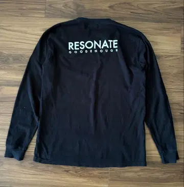 RESONATE GOODENOUGH 롱 슬리브 T셔츠 블랙