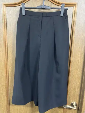 세니논 Seninon 큐롯 스커트1 블랙