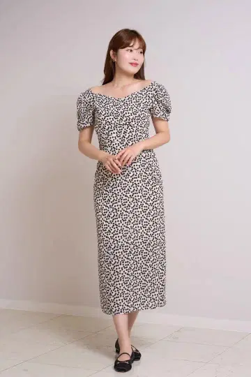 Herlipto 2024 Cherry Pattern Cache-Coeur