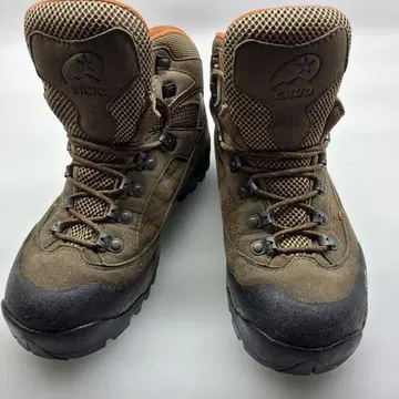 [ 새상품급 ] SIRIO PF302 등산화 트레킹 슈즈 GORE-TEX