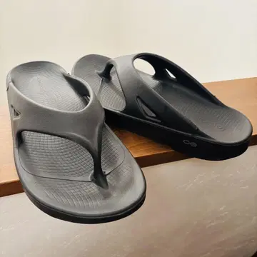 컨디션 최상 OOFOS 우포스 Ooriginal 29cm 리커버리 샌들