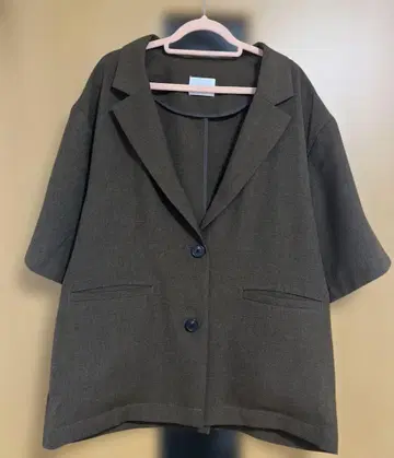 로리즈팜 홉색 자켓