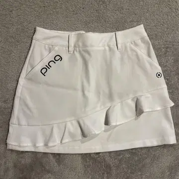 PING 크로스 무빙 스트레치 스커트 화이트 사이즈 S