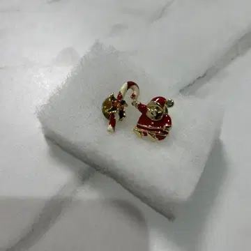 산타와 캔디케인 핀 배지