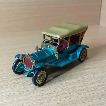MATCHBOX Y-12 1909 THOMAS