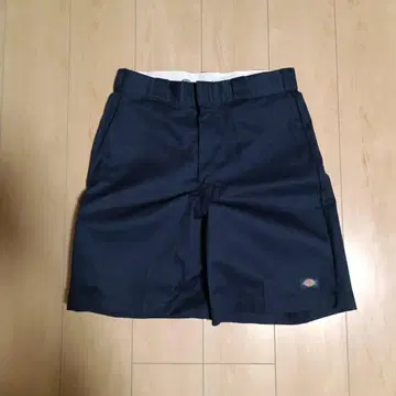 Dickies Loose Fit 하프 치노