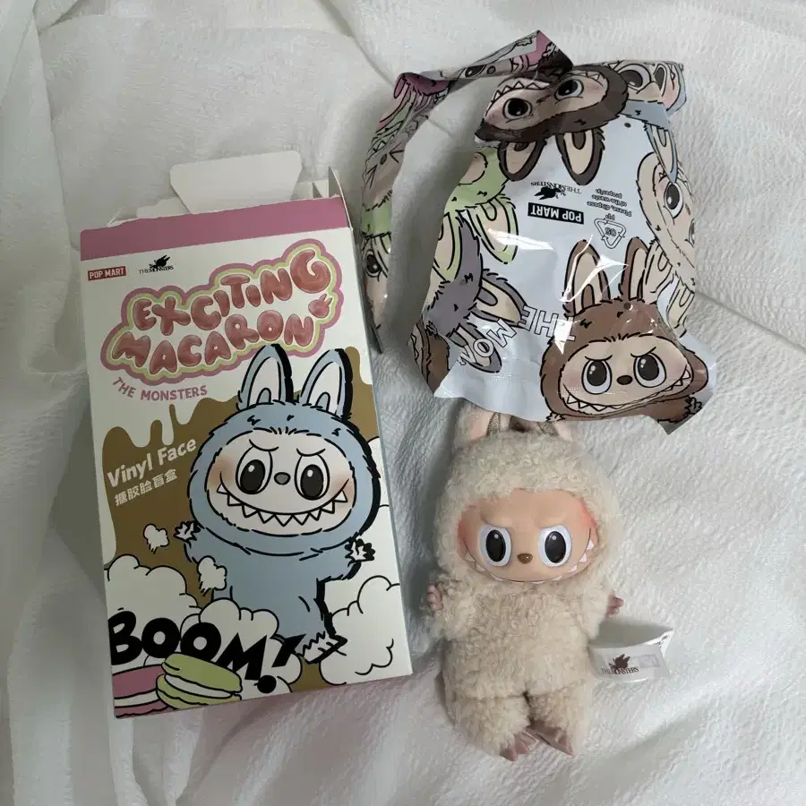 確実正規品 LABUBU soy milk Authenticity Check: Labubu V1 Soy Milk 🥹🥹🥹 : r