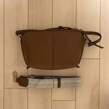 ZARA 매듭 크로스바디 미니 숄더백 브라운