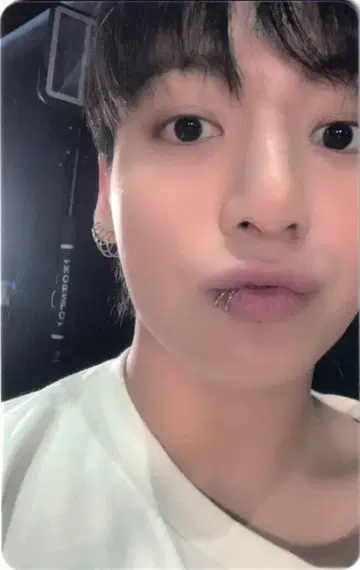 BTS WeverseGlobal JUNGKOOK GOLDEN