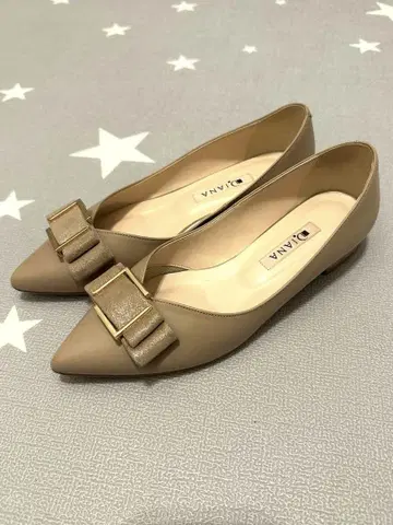 DIANA 펌프스 베이지 리본 23cm