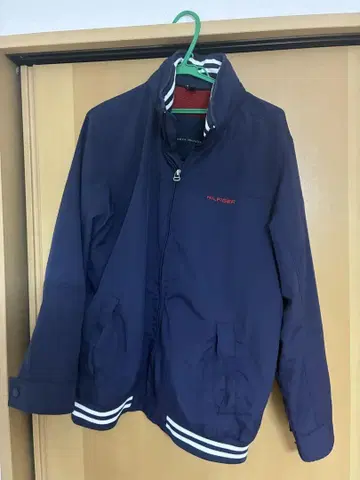 TOMMY HILFIGER 네이비 나일론 자켓 L 사이즈