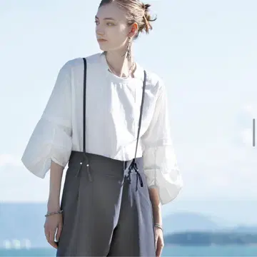antgauge 앤트게이지 이소재 벌룬 소매 T셔츠