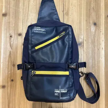 realdesign 바디백 네이비
