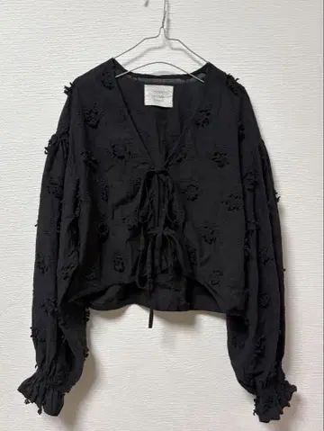 crinkle crinkle crinkle embroidery 볼레로
