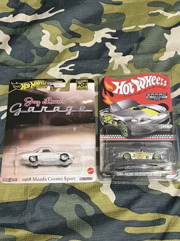 HotWheels MazdaCosmoSport & MIATA