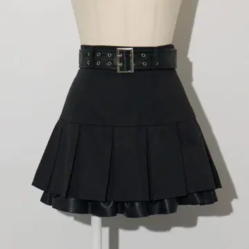 [미사용] pium 피움 가죽 벨트 플리츠 미니 스커트 블랙