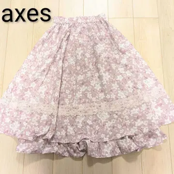 axes femme 사쿠라 패턴 플레어 스커트 핑크