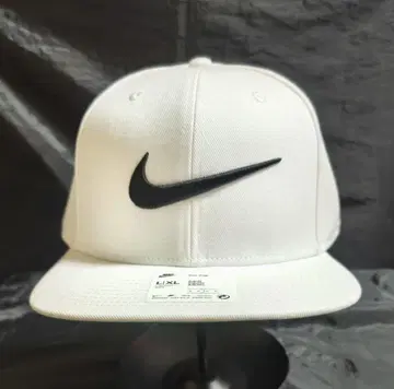 NIKE PRO SWOOSH SNAPBACK CAP FV5522 미사용