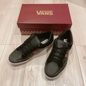 [새상품] VANS 스니커즈 28.5cm