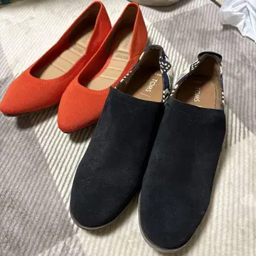 TOMS 블랙 신발 & 덤 증정 오렌지 플랫슈즈