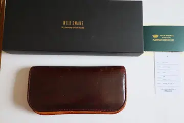 WILDSWANS x METAPHORE WALLET CHOCO