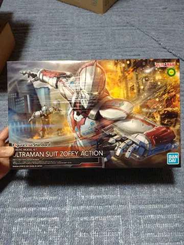 새상품 ULTRAMAN SUIT 조피 -ACTION 울트라맨 조피