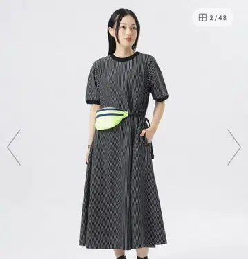 블랙 스트라이프 패턴 원피스