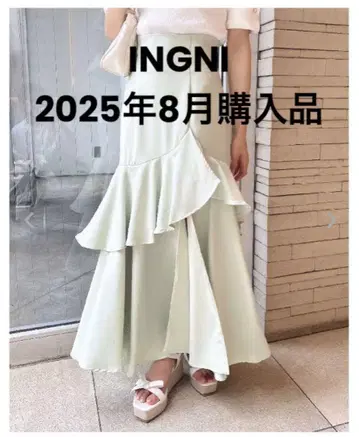 미사용 새상품 INGNI 민트 그린 백 레이스업 아시메 슬릿 스커트