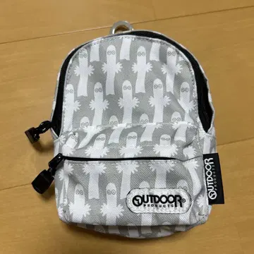 OUTDOOR PRODUCTS 뇨로뇨로 패턴 파우치 키링
