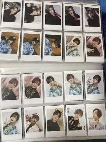 2번 째 우려낸 듯한 폴라로이드 굿즈