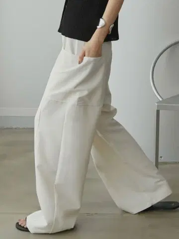 Aunt Marie's 스퀘어 포켓 와이드 슬랙스 팬츠 아이보리