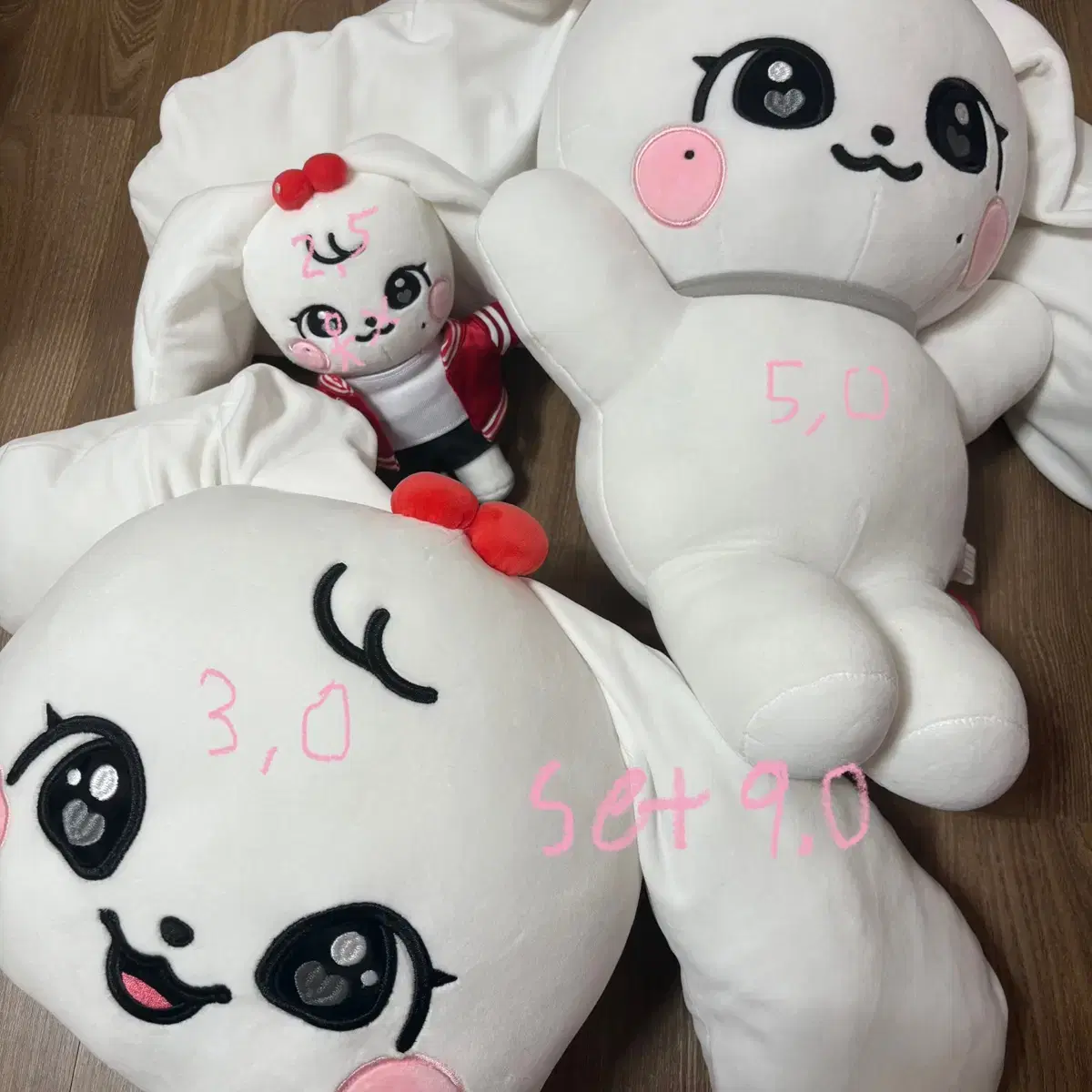 IVE | 아이브 Ive Jang Wonyoung Wonyoung minive Cherry Mega Cherry