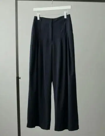 anuke / 3tuck Wide Pants